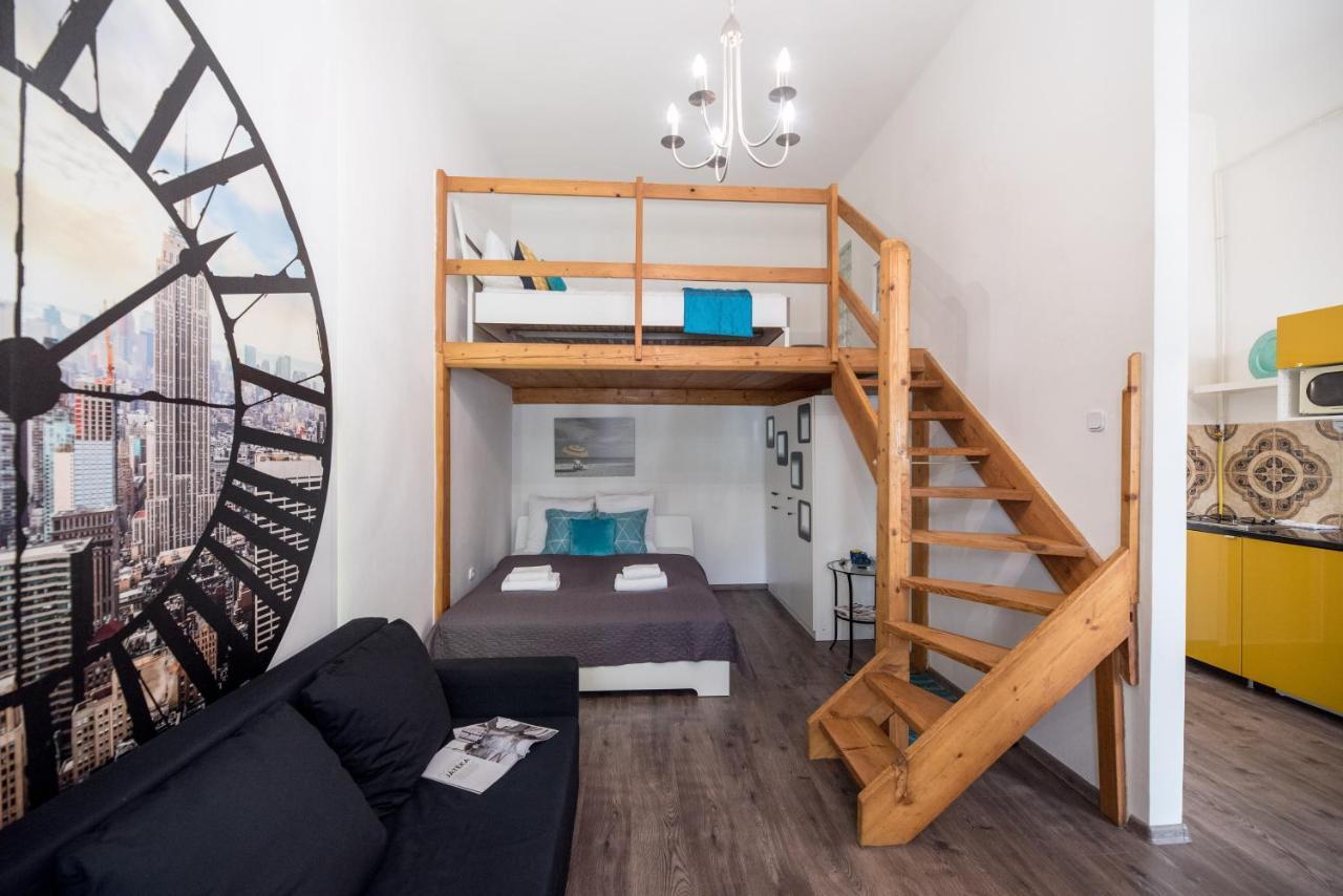 Central Quiet Studio B&B, Airport Connection บูดาเปสต์ ภายนอก รูปภาพ