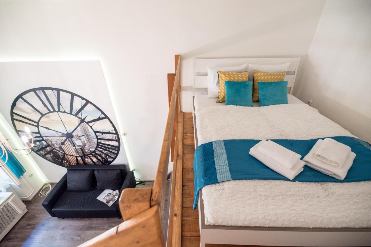 Central Quiet Studio B&B, Airport Connection บูดาเปสต์ ภายนอก รูปภาพ
